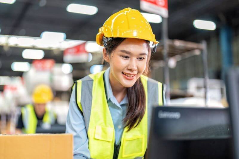 about factory 10 cashier girl working in ware house calculation pay 2023 11 27 05 36 38 utc 1
